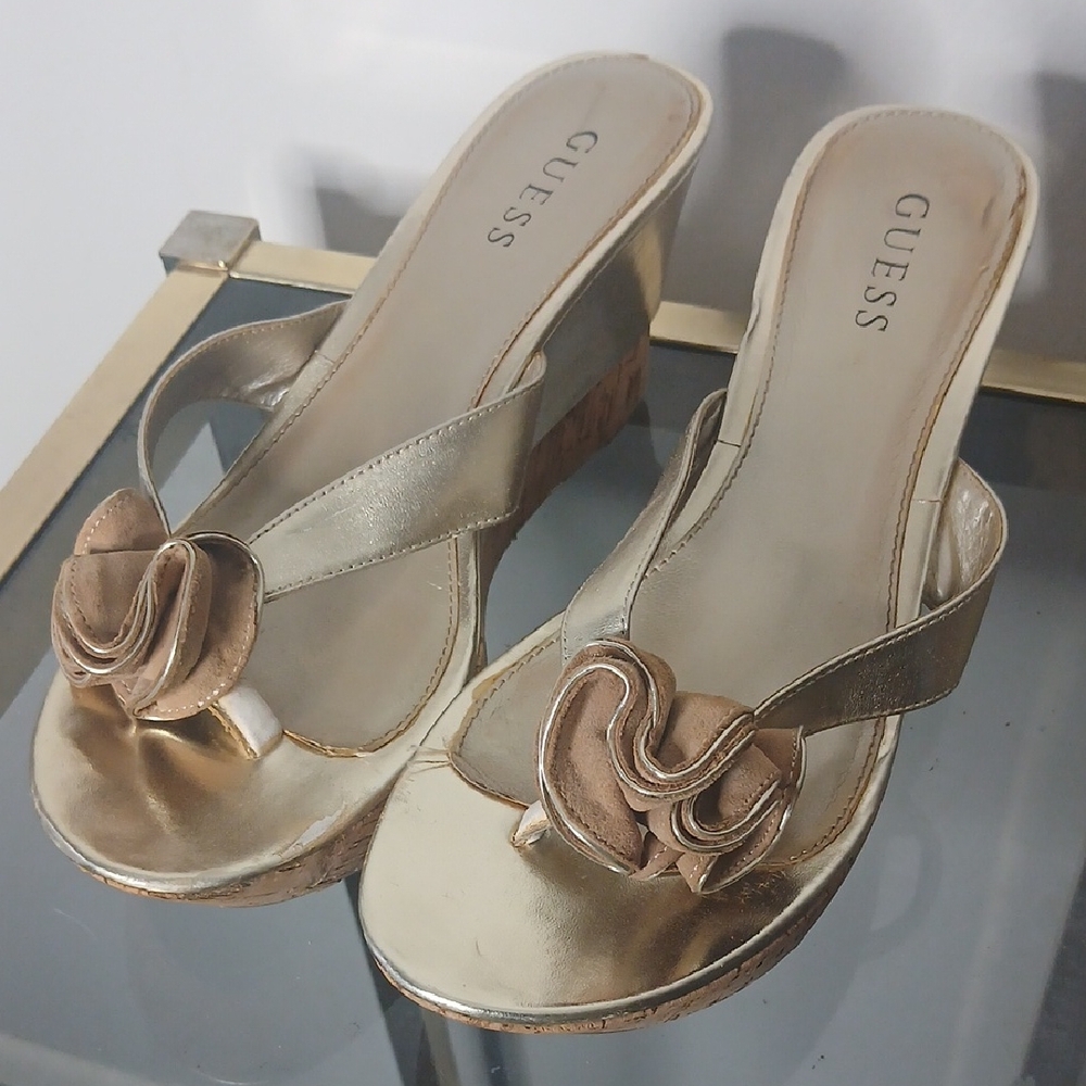 Guess Gold Floral Wedge Sandals Size 8